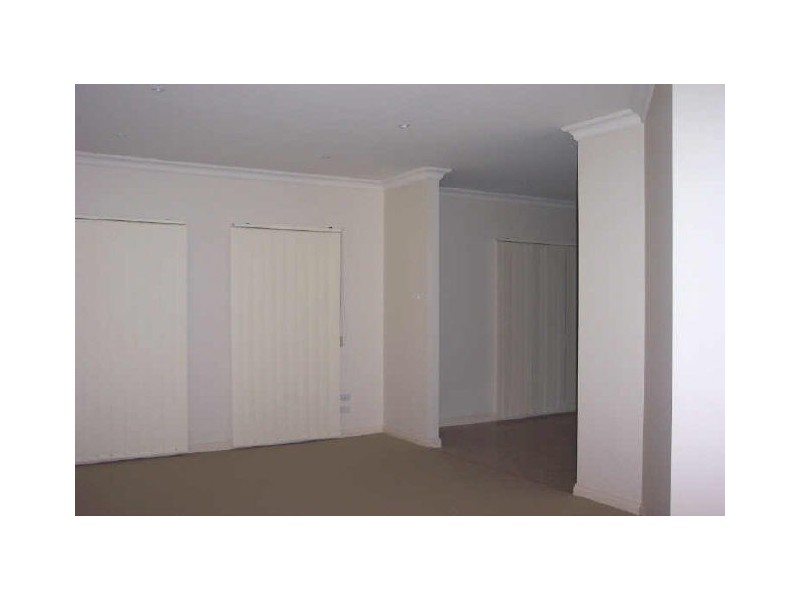 1/2 Thom Street, Alexandra VIC 3714