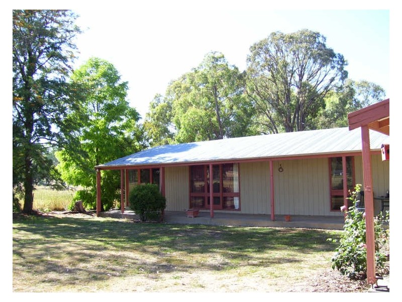 905 Gobur Road, Yarck VIC 3719