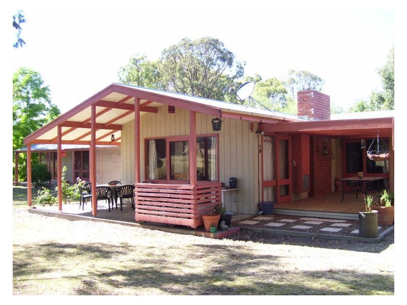 905 Gobur Road, Yarck VIC 3719