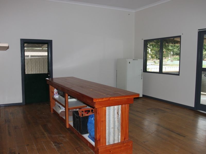 7 High Street, Eildon VIC 3713