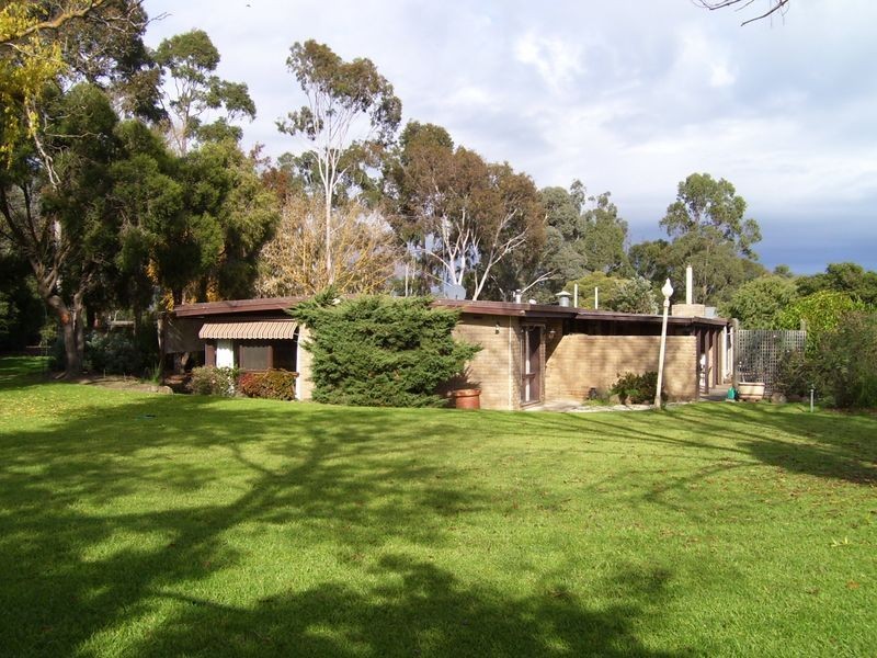26 Mckenzie Street, Alexandra VIC 3714