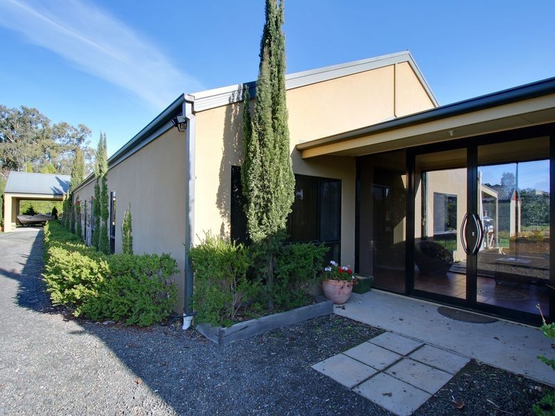 30 Hall Street, Alexandra VIC 3714