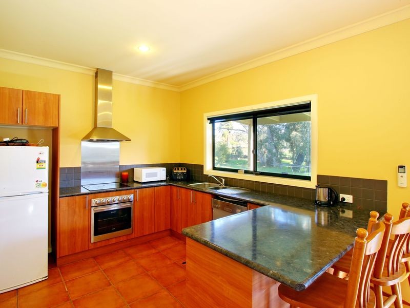 30 Hall Street, Alexandra VIC 3714