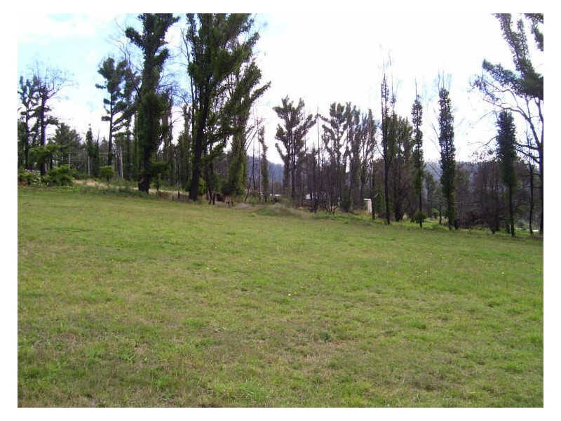8 Gould Terrace, Marysville VIC 3779