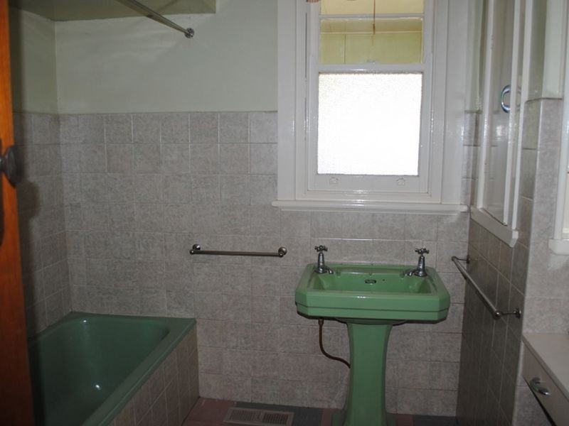 42 Bon Street, Alexandra VIC 3714