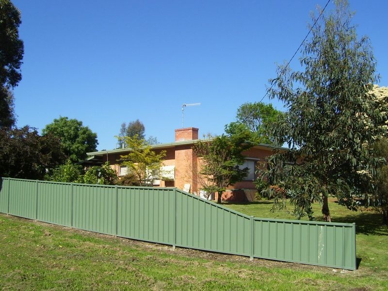 84 Cooper Street, Alexandra VIC 3714