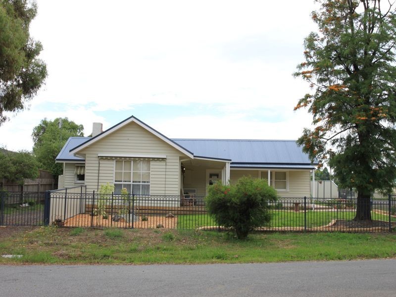 31 Thom Street, Alexandra VIC 3714