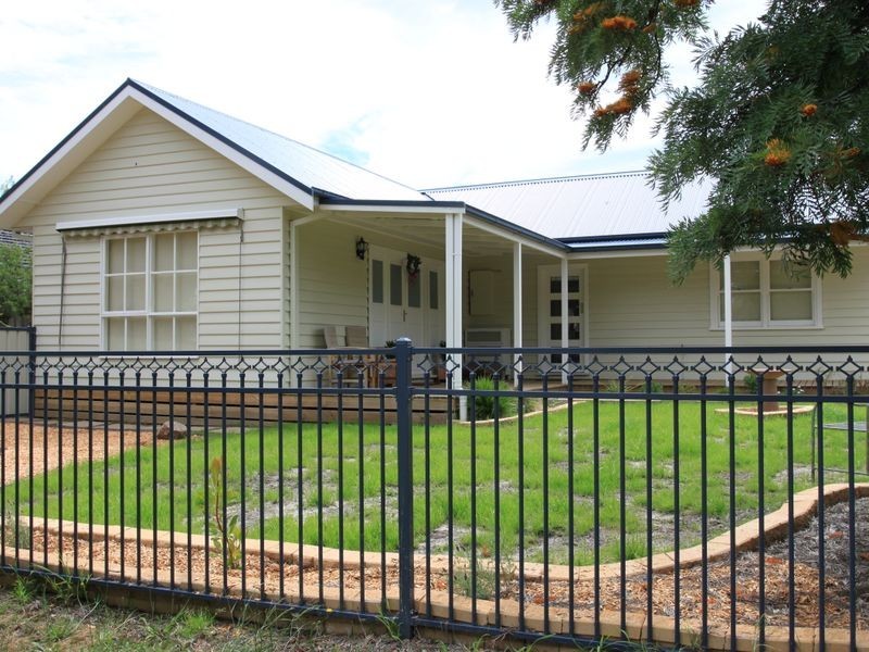 31 Thom Street, Alexandra VIC 3714