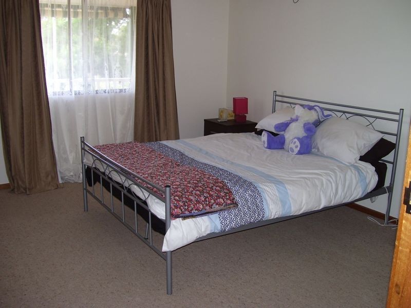 34 Rose Street, Alexandra VIC 3714