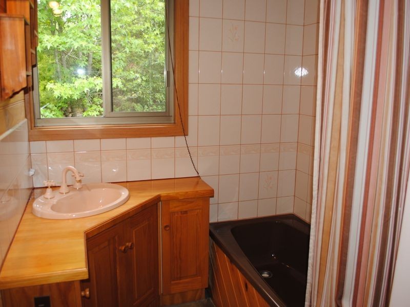 26 Centre Avenue, Eildon VIC 3713