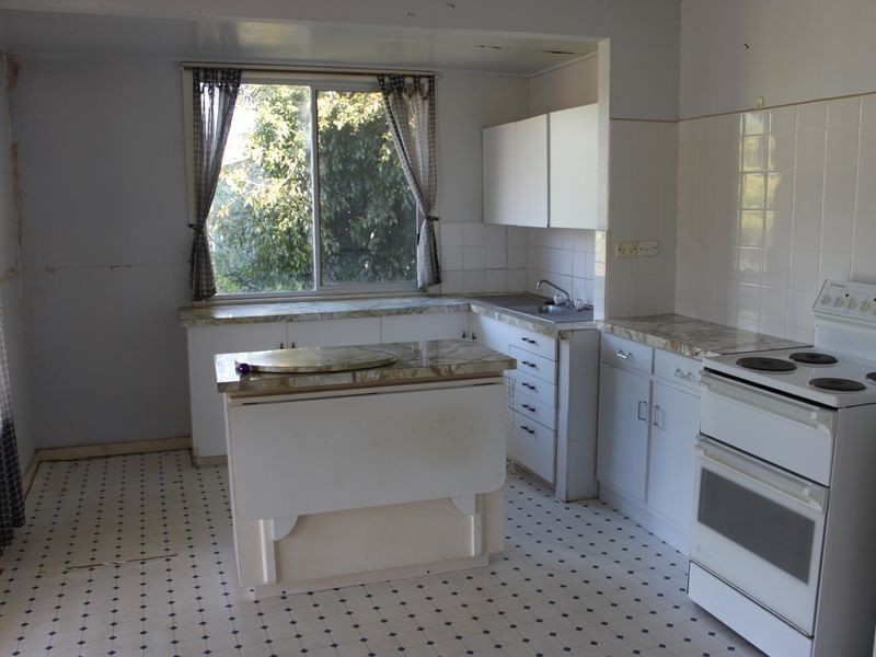 33 Fifth Street, Eildon VIC 3713