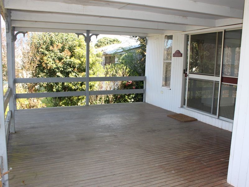 33 Fifth Street, Eildon VIC 3713