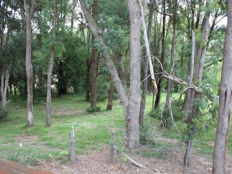 21 Gwinganna Place, Buxton VIC 3711