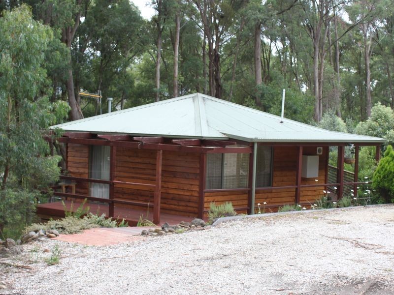 21 Gwinganna Place, Buxton VIC 3711