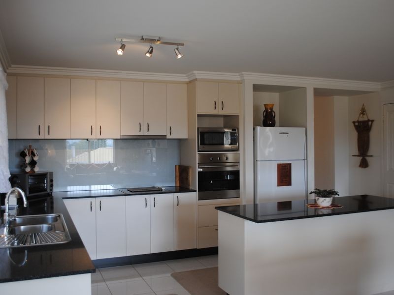 20 Oswald Drive, Alexandra VIC 3714