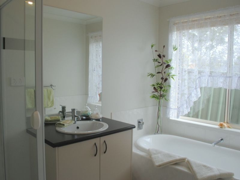 20 Oswald Drive, Alexandra VIC 3714