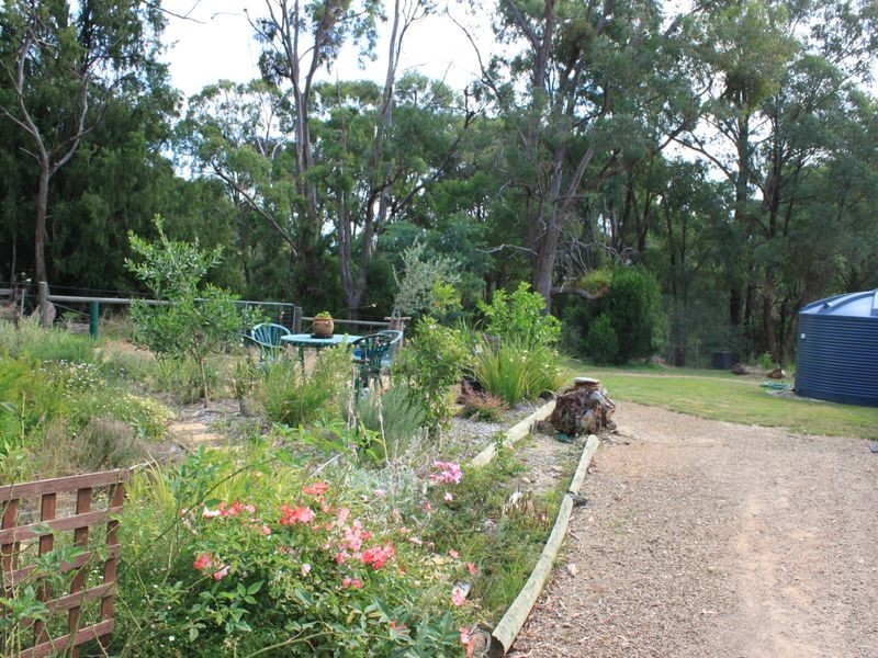 4 Buxton Rise, Buxton VIC 3711