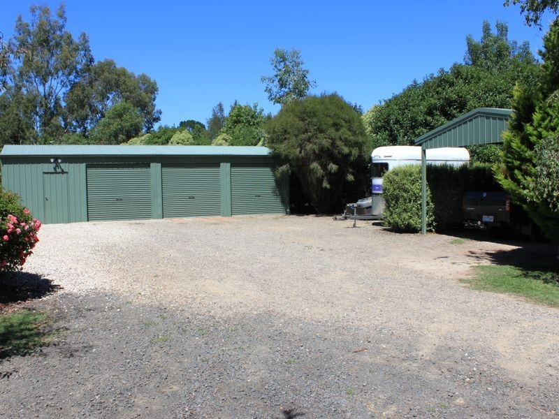 3 Church Lane, Buxton VIC 3711