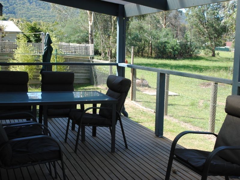 14 Tuohy Court, Eildon VIC 3713