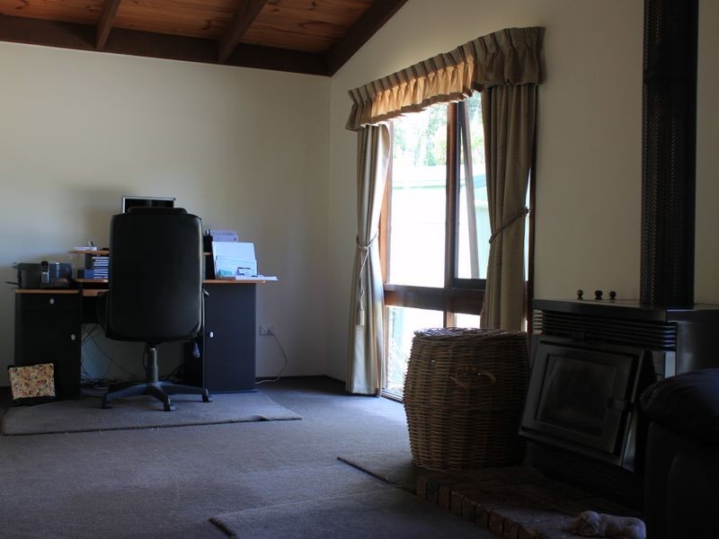 12 Mareeba Avenue, Buxton VIC 3711