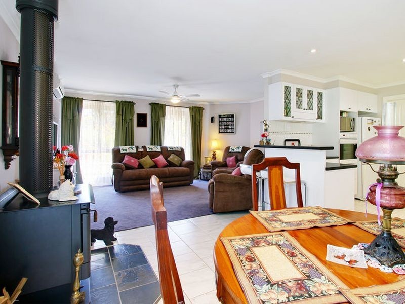 10 Tuohy Court, Eildon VIC 3713