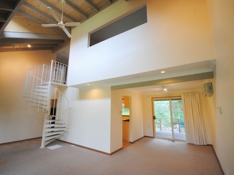 899 Back Eildon Road, Eildon VIC 3713