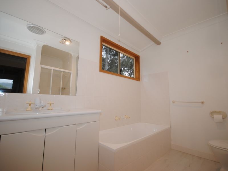 899 Back Eildon Road, Eildon VIC 3713