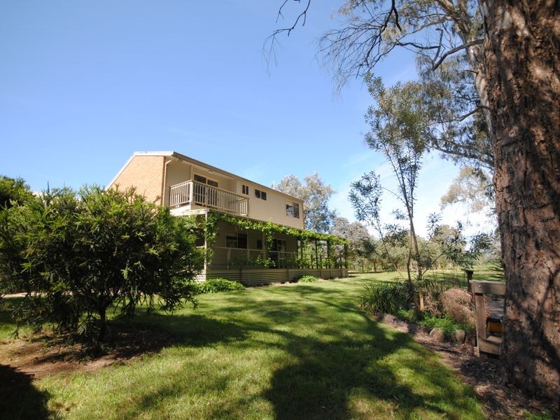 899 Back Eildon Road, Eildon VIC 3713