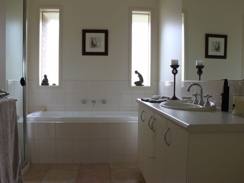 6 Dunn Court, Alexandra VIC 3714