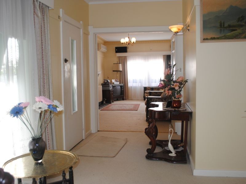 17 Myrtle Street, Alexandra VIC 3714