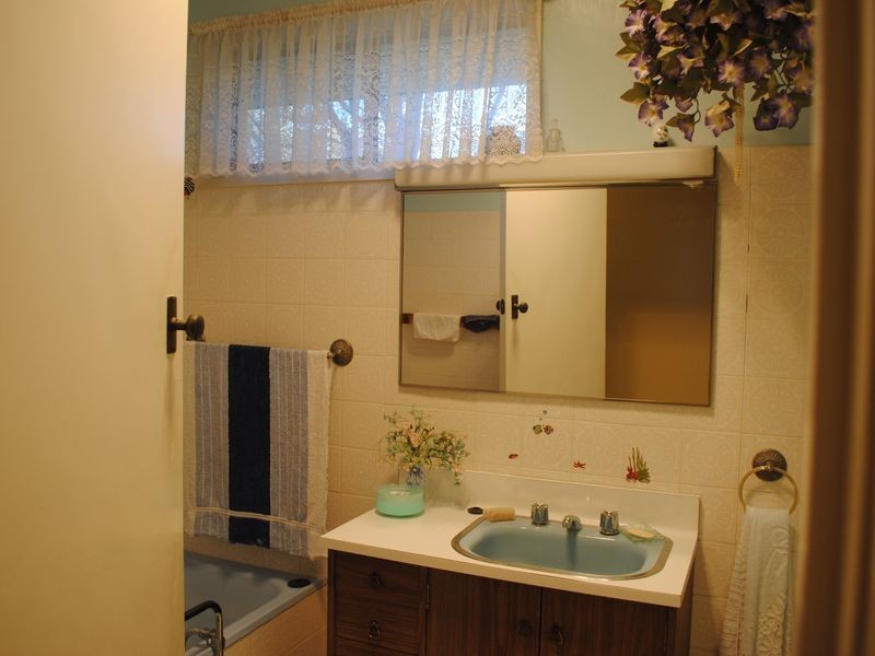 17 Myrtle Street, Alexandra VIC 3714