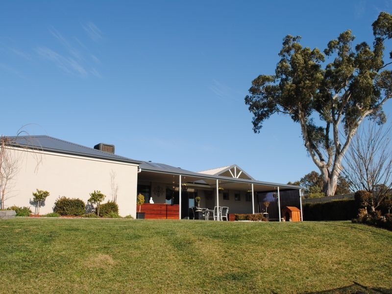 29 Oswald Drive, Alexandra VIC 3714