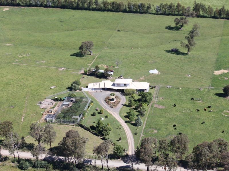 42 South Cathedral Lane, Buxton VIC 3711