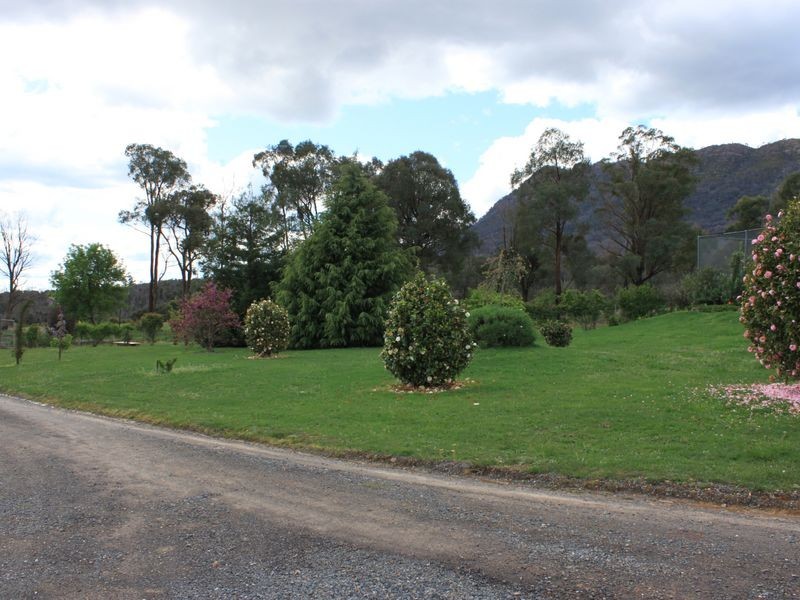 42 South Cathedral Lane, Buxton VIC 3711