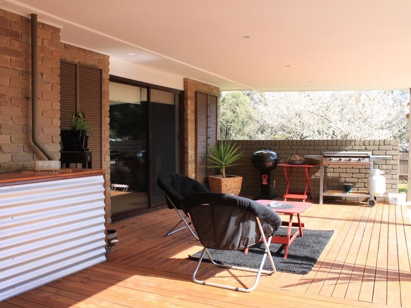 42 Albert Street, Alexandra VIC 3714