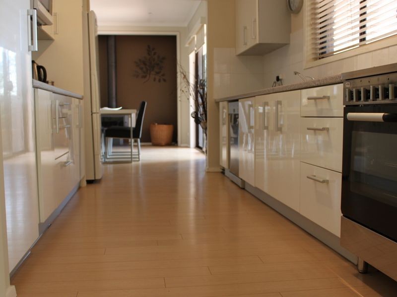 42 Albert Street, Alexandra VIC 3714