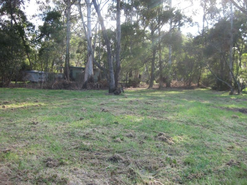 12 Aroona Drive, Buxton VIC 3711