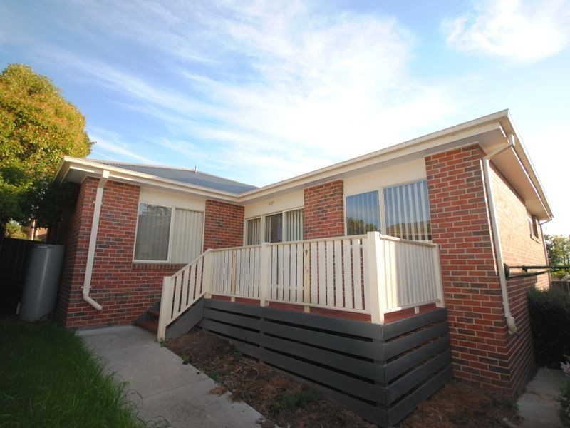 2/5 Myrtle Street, Alexandra VIC 3714