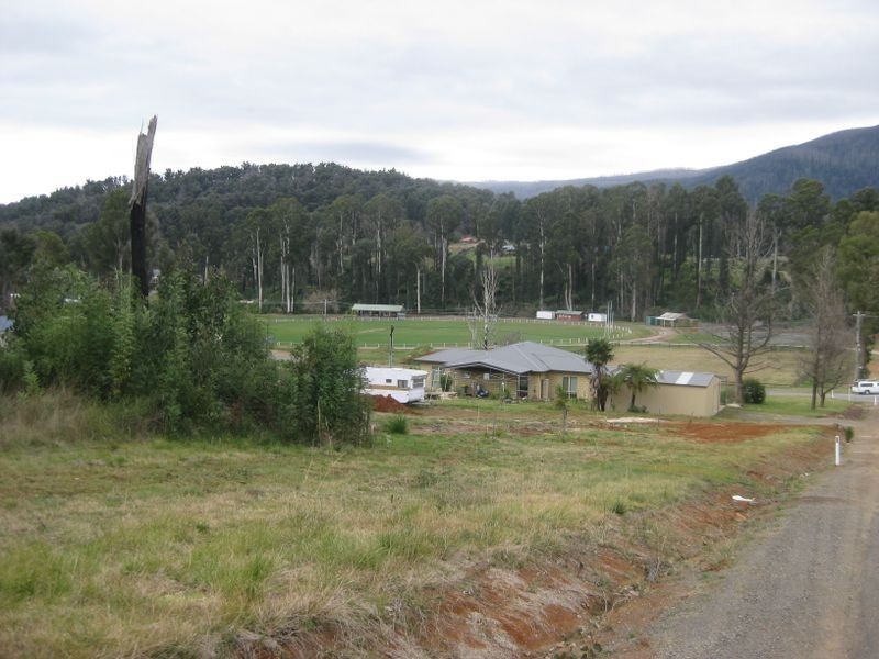 12 Mt Kitchener Avenue, Marysville VIC 3779