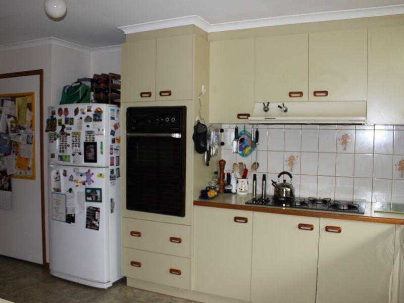 42 Rose Street, Alexandra VIC 3714