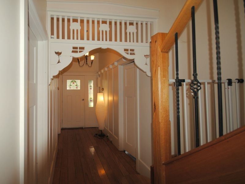 1B Park Avenue, Eildon VIC 3713