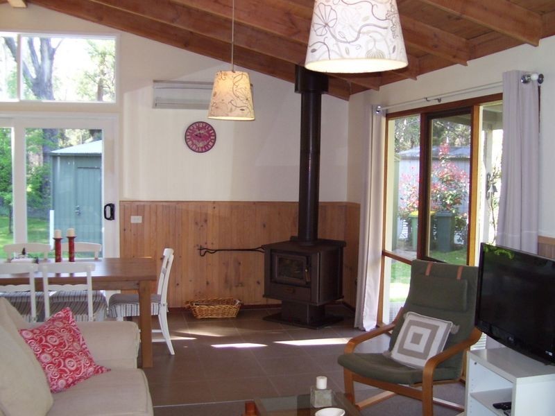 8 Ballina Court, Buxton VIC 3711