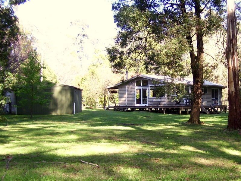 8 Ballina Court, Buxton VIC 3711