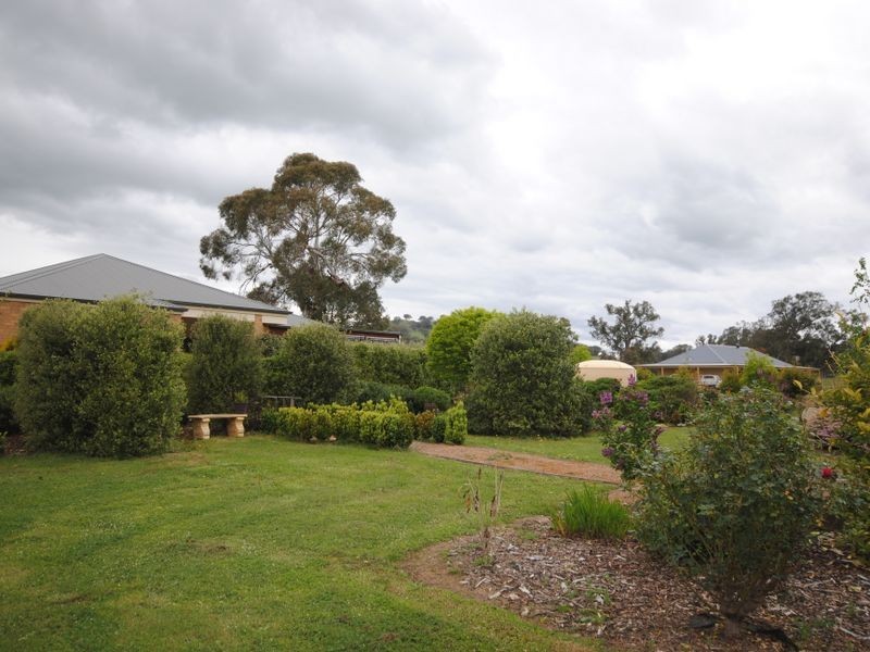 44 Yarck Village Place, Yarck VIC 3719