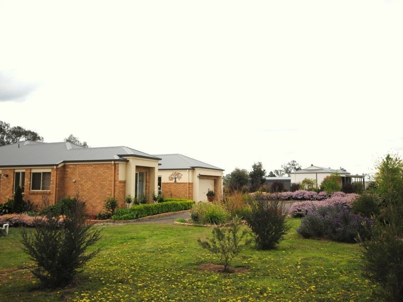 44 Yarck Village Place, Yarck VIC 3719