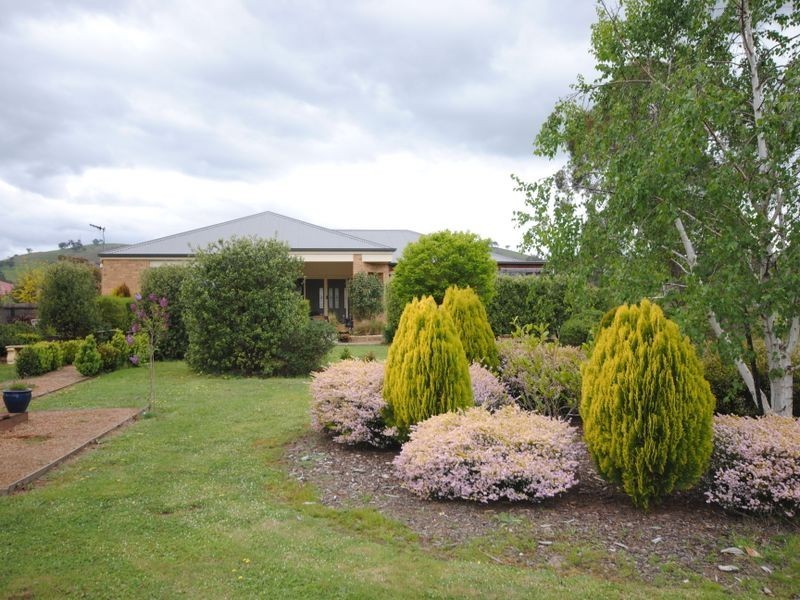 44 Yarck Village Place, Yarck VIC 3719