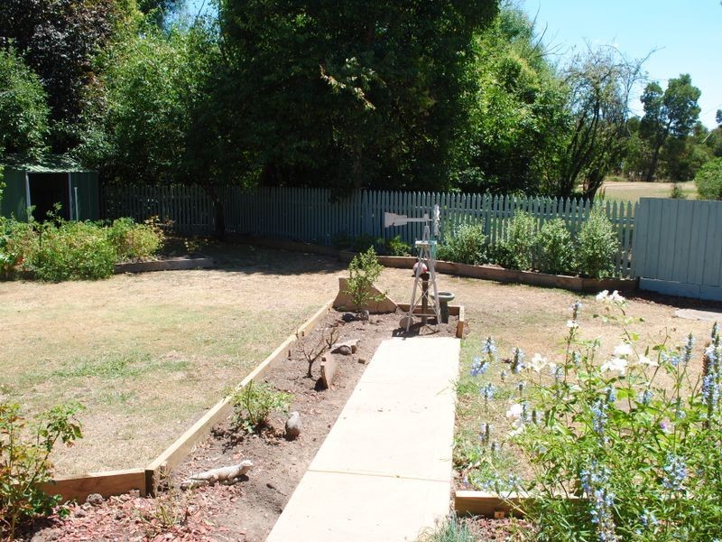 63 Downey Street, Alexandra VIC 3714