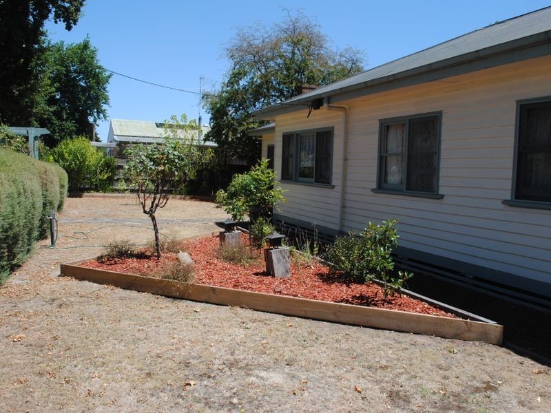 63 Downey Street, Alexandra VIC 3714