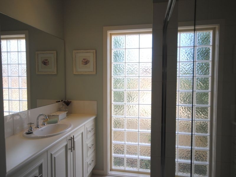 43 Myrtle Street, Alexandra VIC 3714