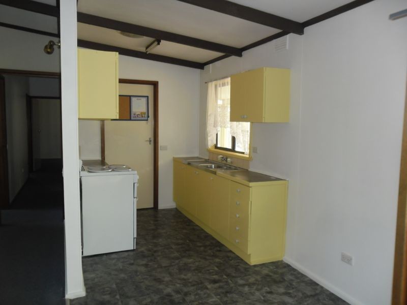 65 Bayley Street, Alexandra VIC 3714